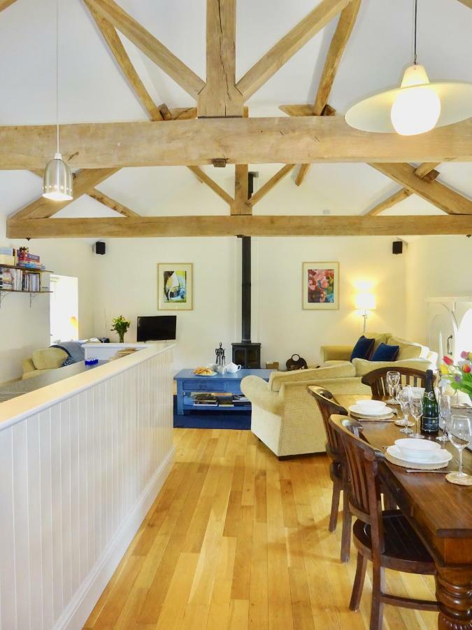 Glanhenwye Courtyard Cottages Glasbury Ngoại thất bức ảnh