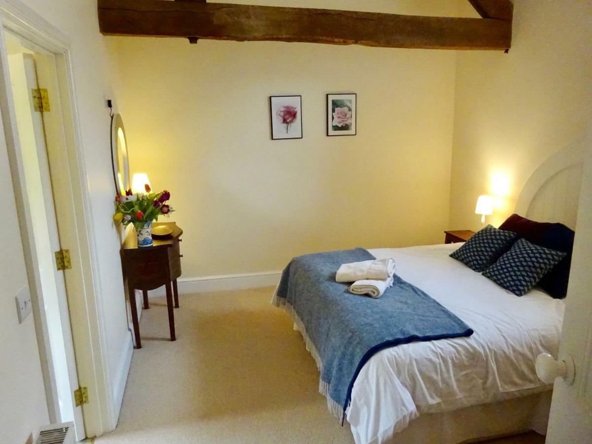Glanhenwye Courtyard Cottages Glasbury Ngoại thất bức ảnh